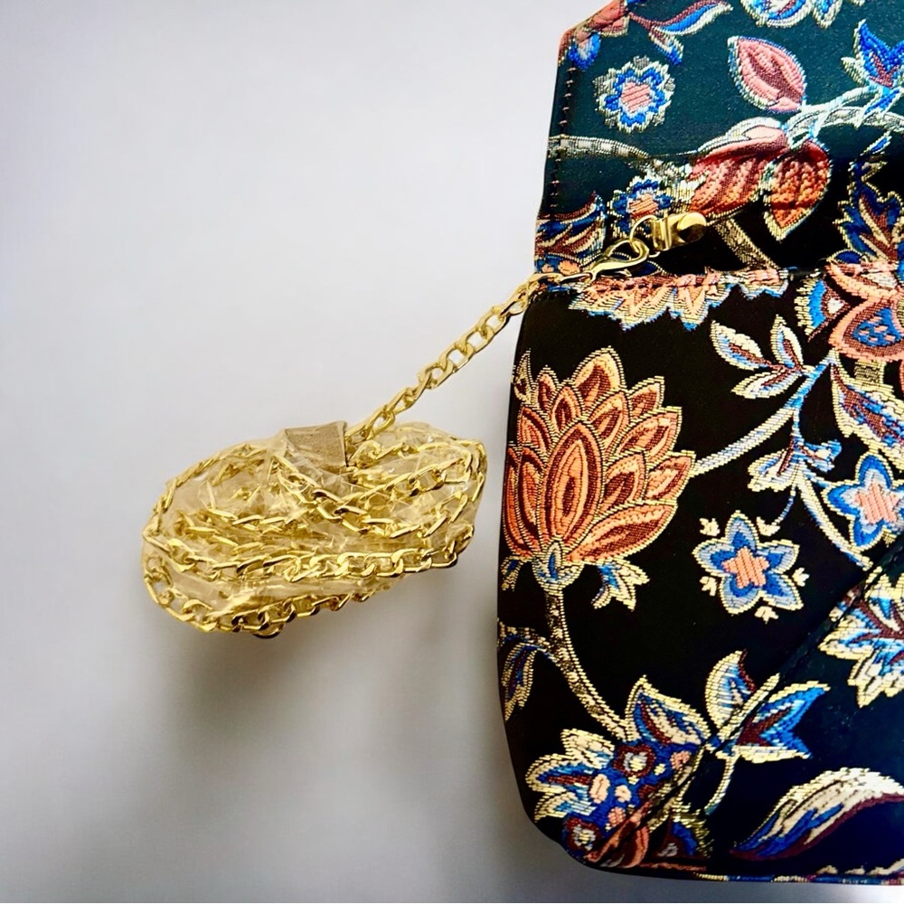 NATURALIZER Embroidered Clutch Purse Black Gold Floral w/ Chain Evening NWT - Picture 11 of 14